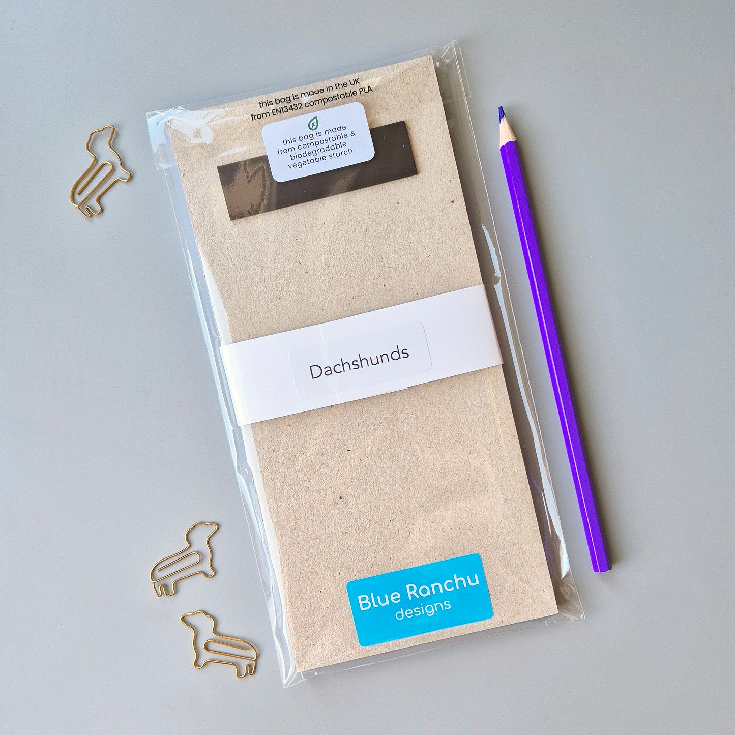 Dachshunds magnetic list pad in eco-packaging