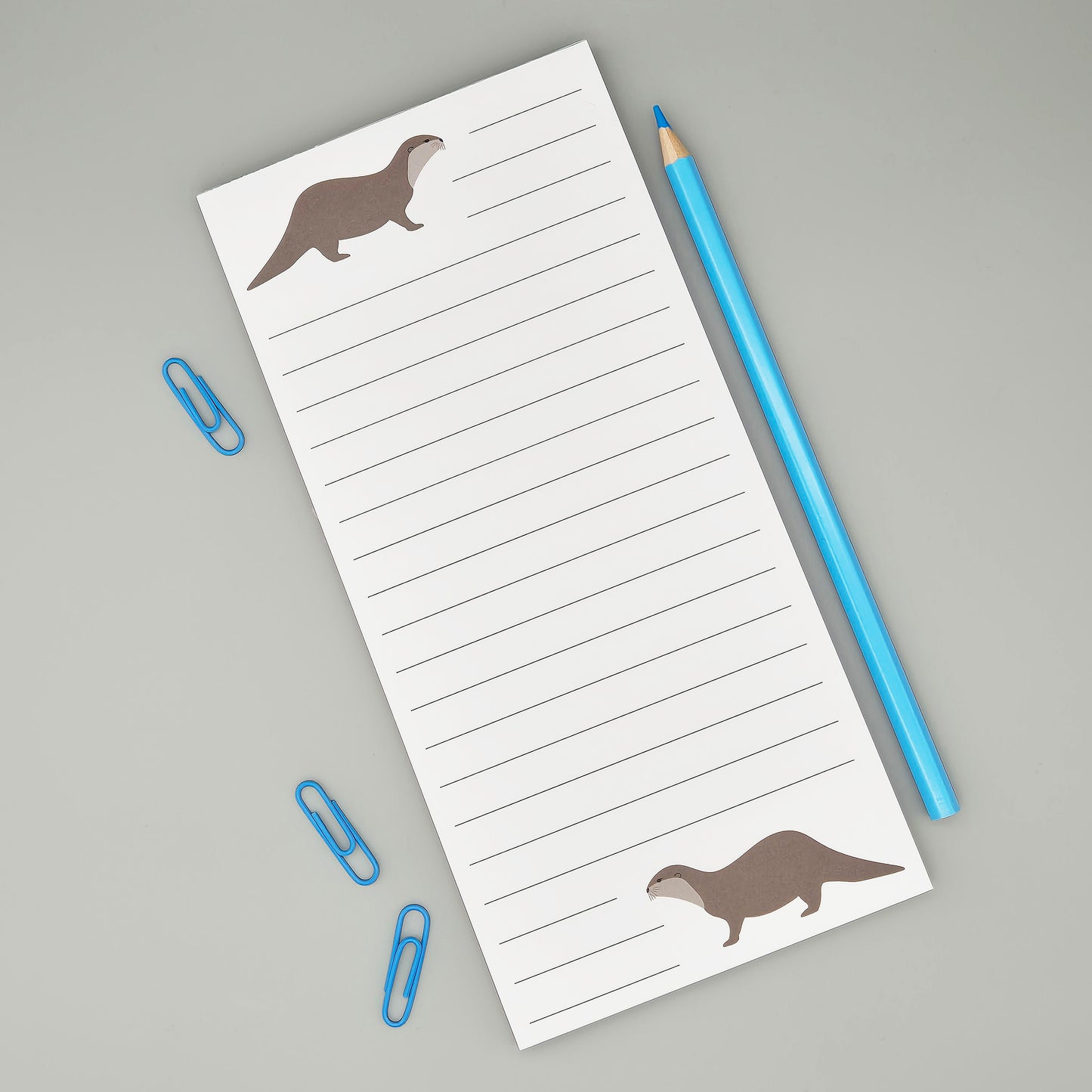 Otter magnetic list pad with two otters and lined paper