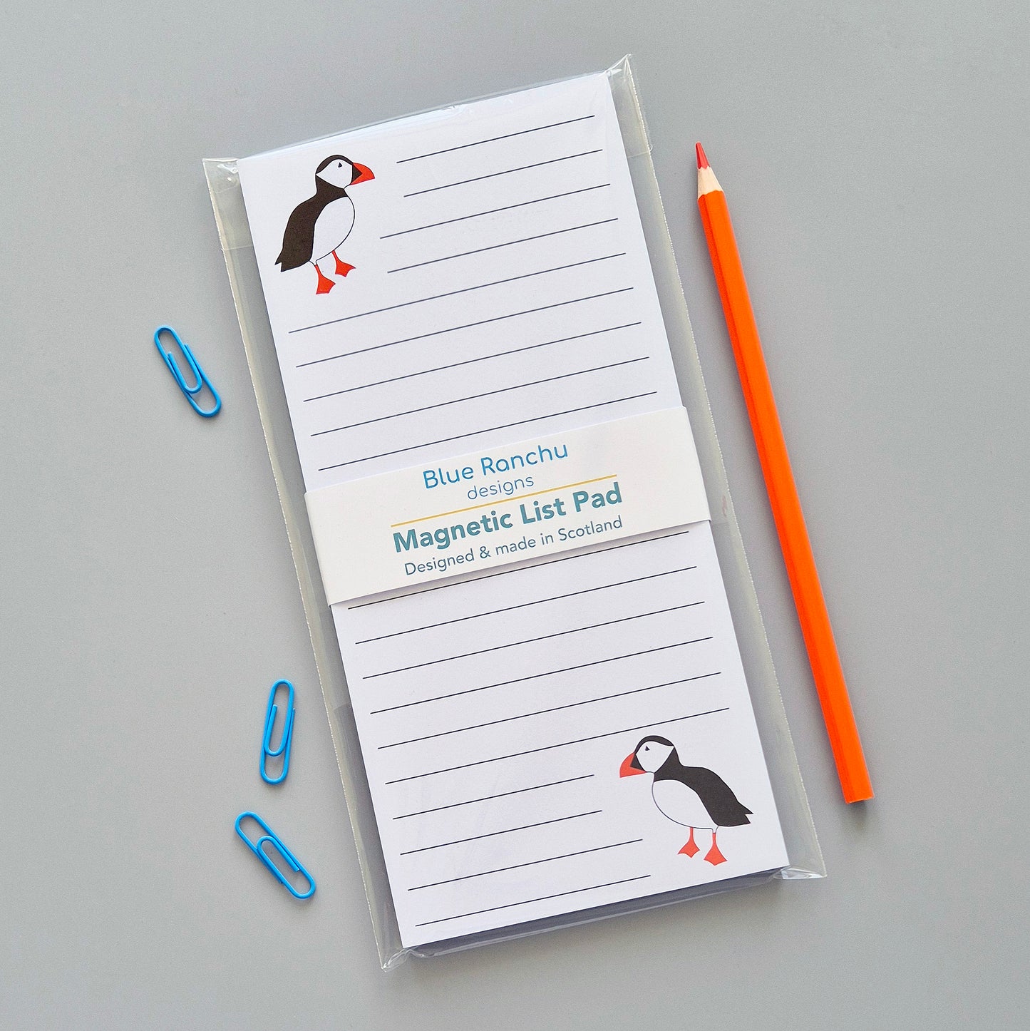 Puffin magnetic list pad with two puffins in eco packaging