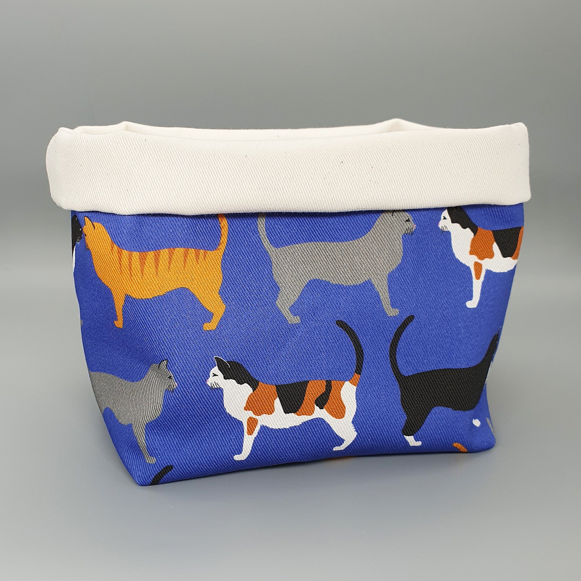 Cats fabric storage basket