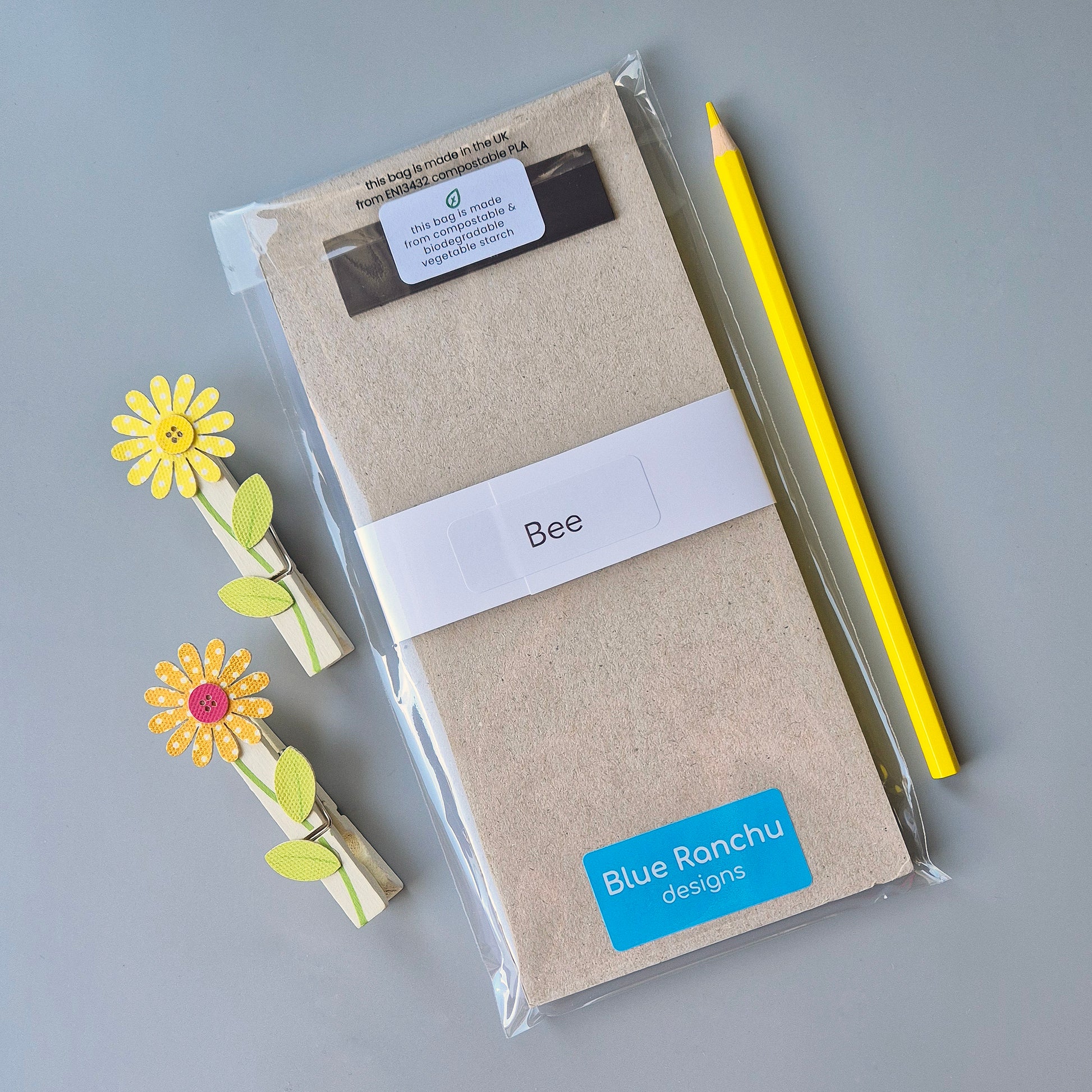 Back of Bee magnetic list pad showing magnet