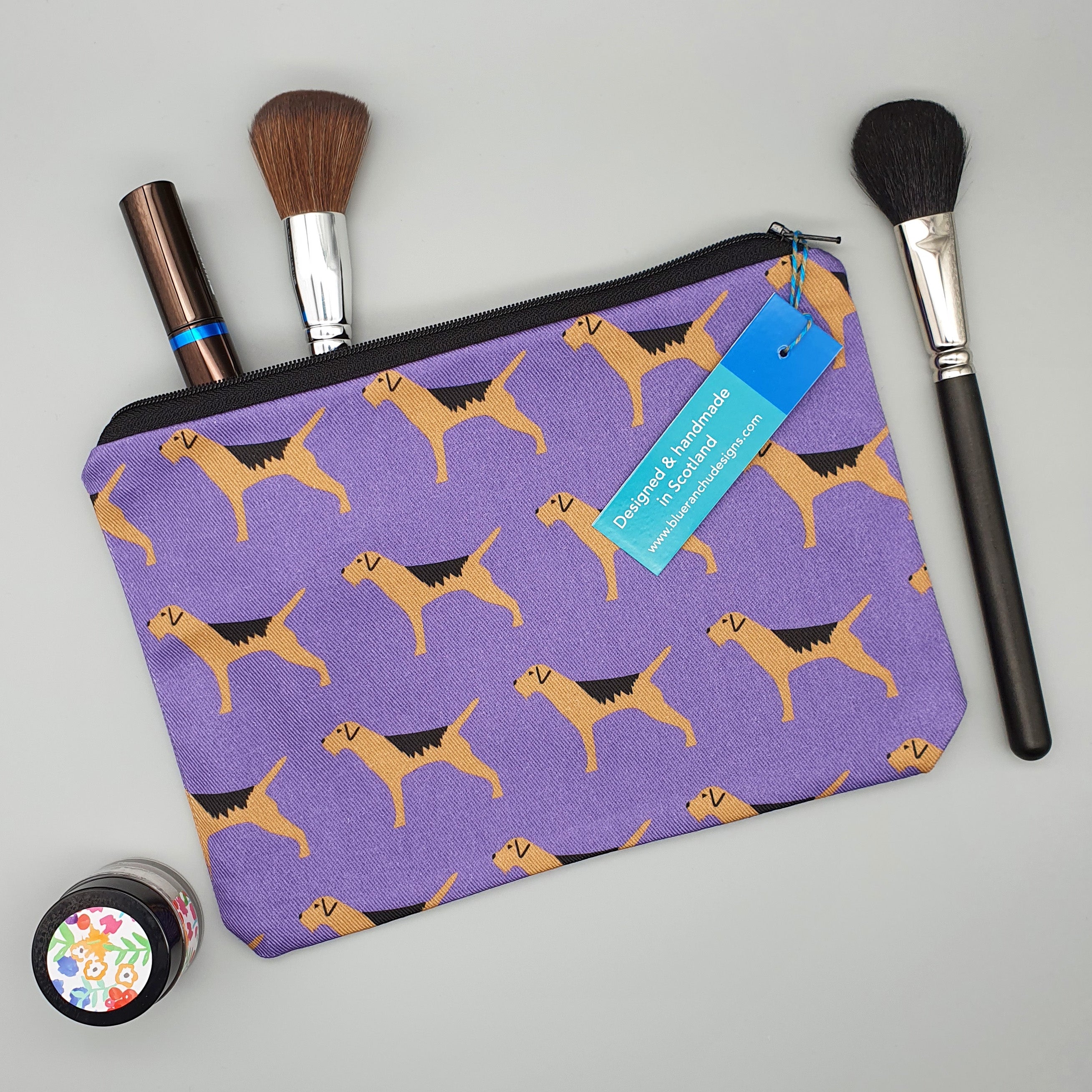 Border Terrier Make-Up Bag