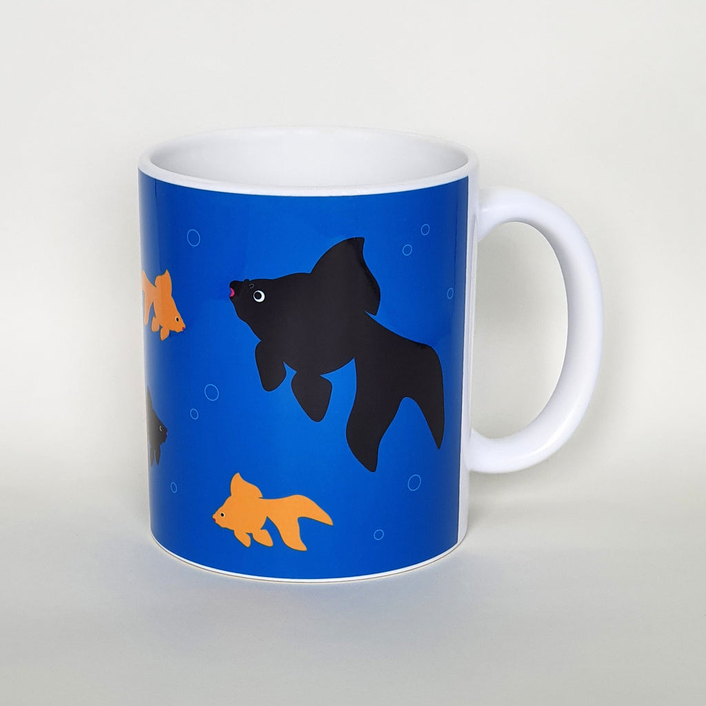 Goldfish earthenware mug