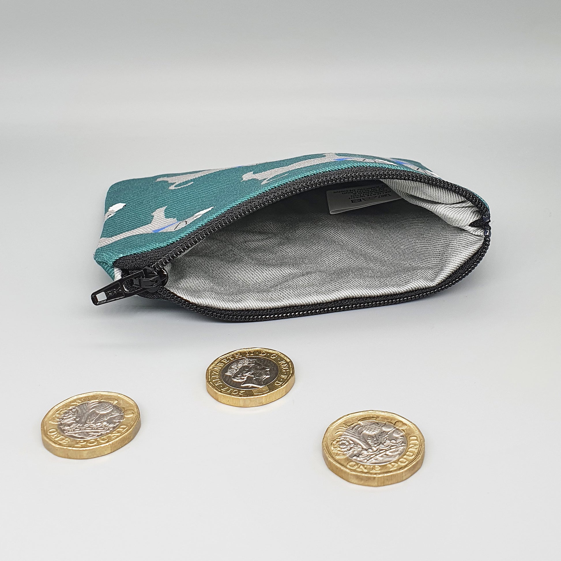 Schnauzer Purse with grey lining